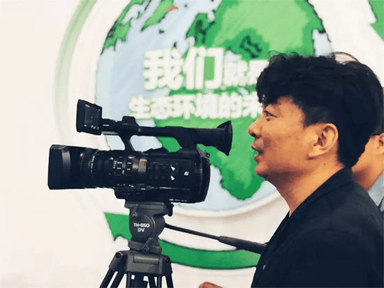 1525396379159211.png blob.png