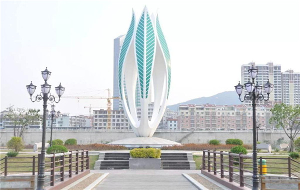 b_副本.jpg b_副本.jpg